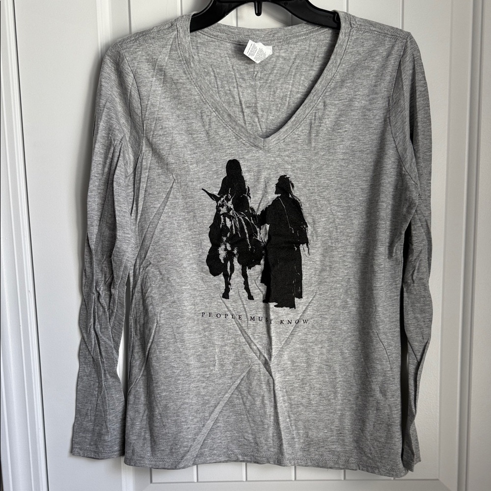 Gray Long Sleeve Graphic Tee